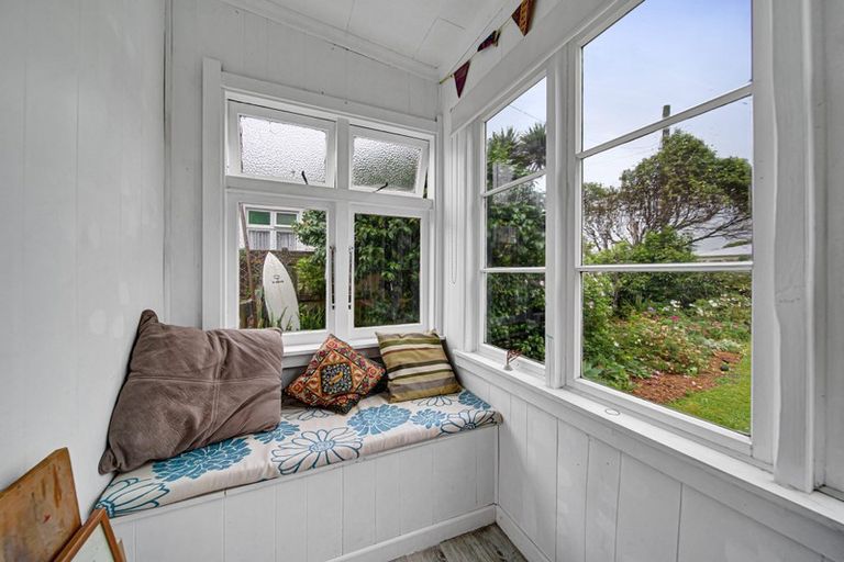 Photo of property in 72 King Street, Opunake, 4616