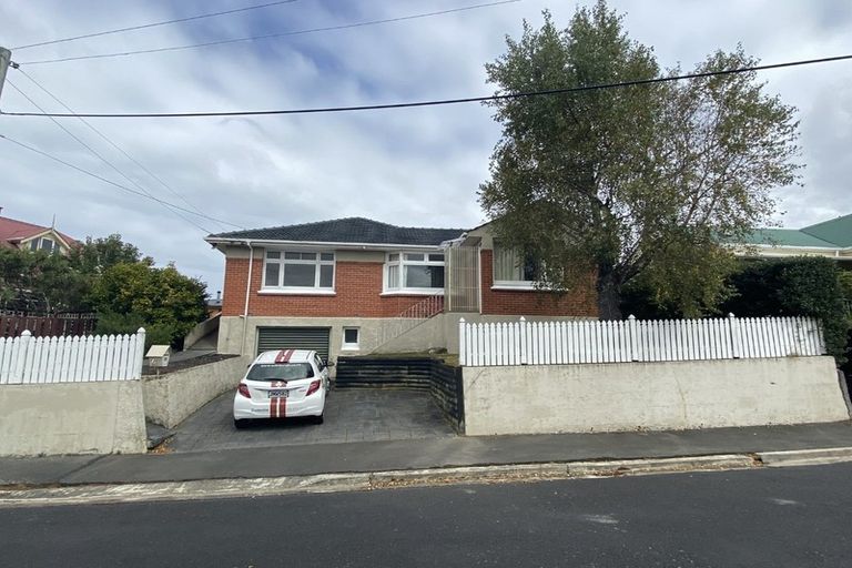 Photo of property in 19 Picardy Street, Maryhill, Dunedin, 9011