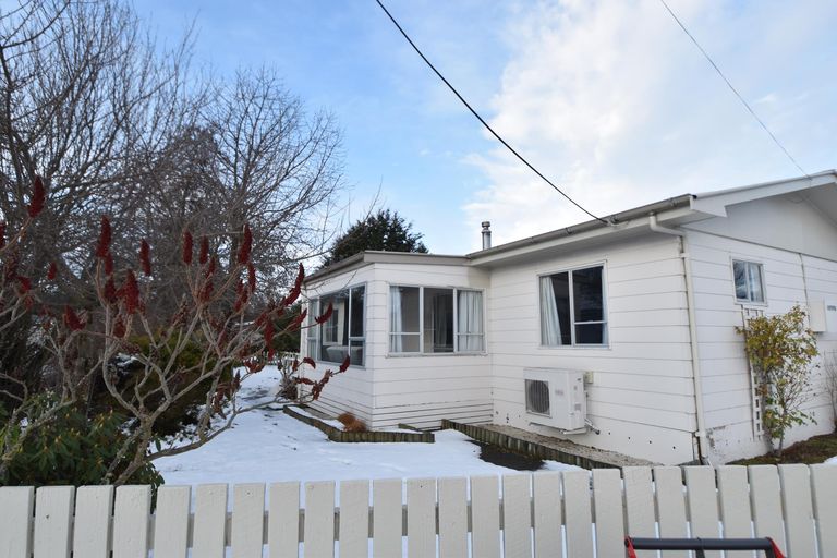 Photo of property in 11 Macaulay Place, Twizel, 7901