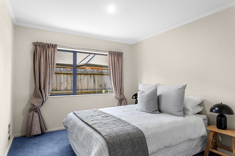 Photo of property in 9 Cayman Close, Shirley, Christchurch, 8052