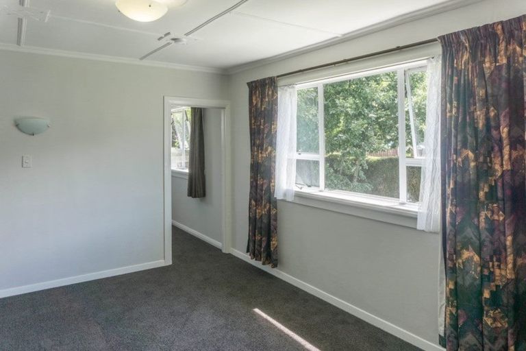 Photo of property in 3 Kaira Street, Sawyers Bay, Port Chalmers, 9023