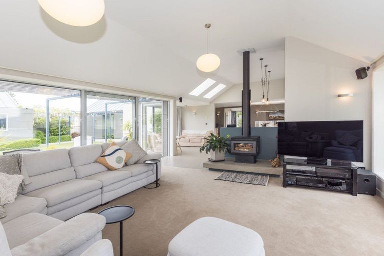 Photo of property in 42 Pisa Moorings Road, Mount Pisa, Cromwell, 9383