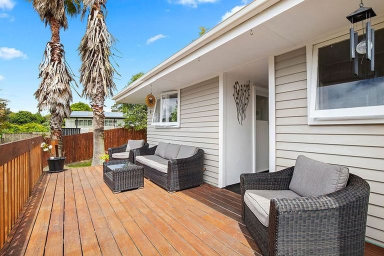 Photo of property in 39 Totara Street, Waiuku, 2123