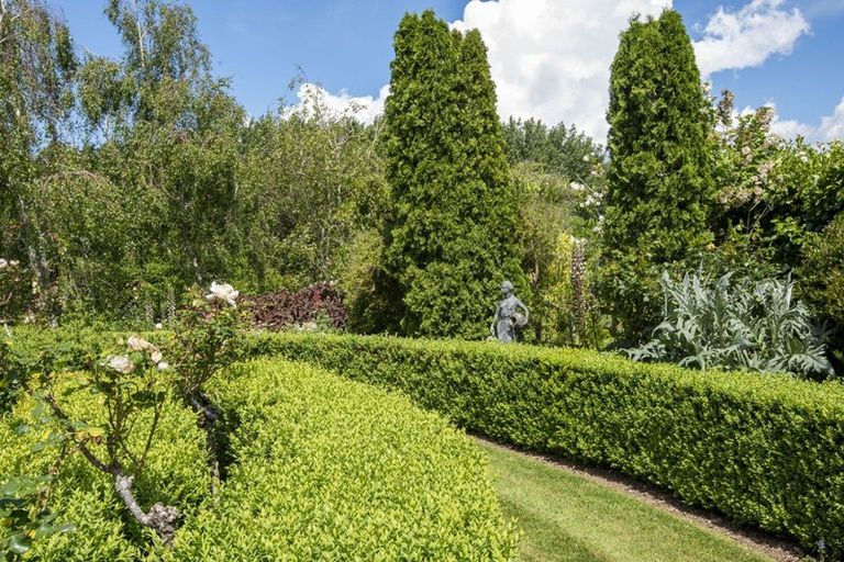 Photo of property in 346 Clifton Road, Whitford, Howick, 2571