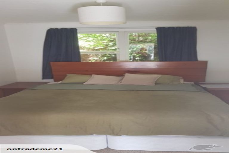 Photo of property in 36 Jocelyn Crescent, Pinehaven, Upper Hutt, 5019