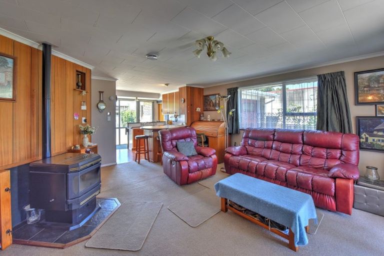 Photo of property in 9b Duke Street, Gore, 9710