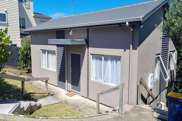 Photo of property in 18a Hythe Terrace, Mairangi Bay, Auckland, 0630