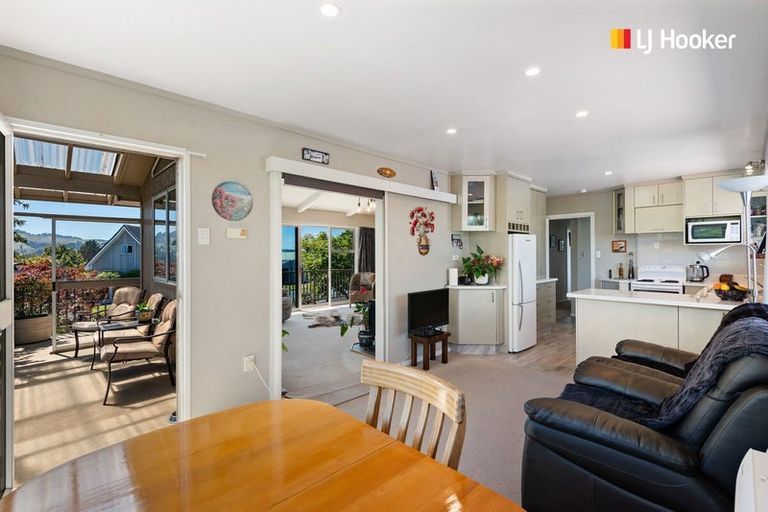 Photo of property in 10 Walton Park Avenue, Fairfield, Dunedin, 9018