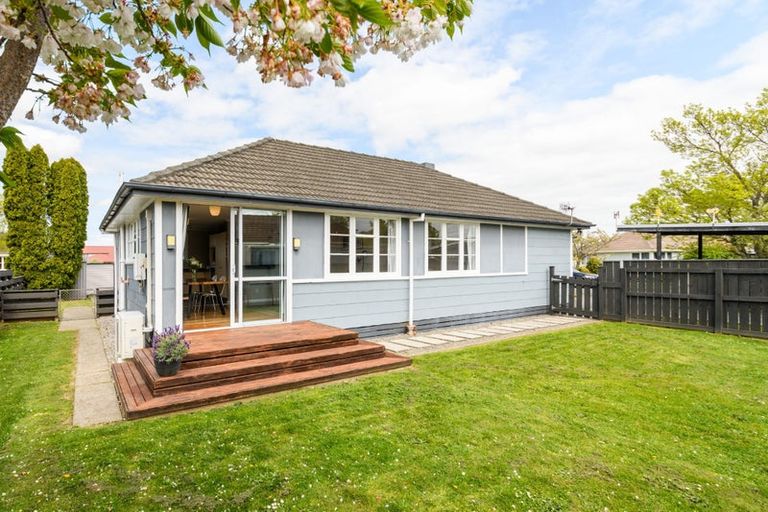 Photo of property in 5a Leicester Street, Terrace End, Palmerston North, 4410