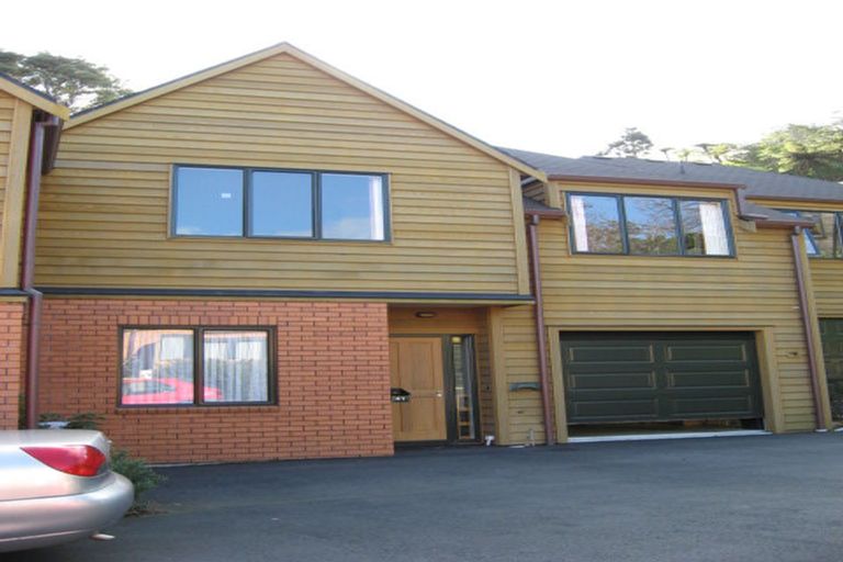 Photo of property in 41 Futuna Close, Karori, Wellington, 6012
