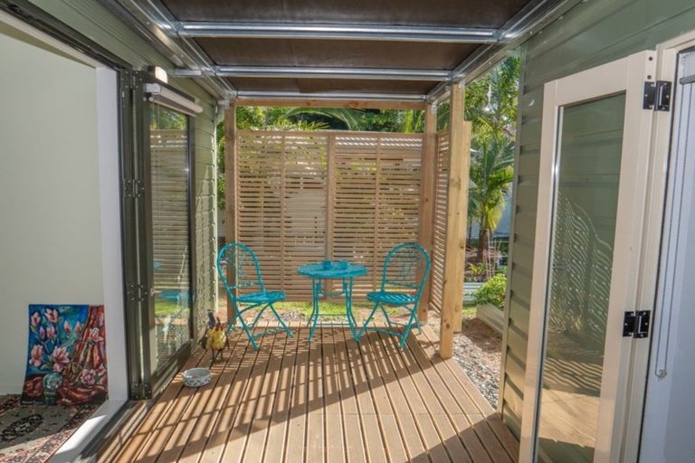 Photo of property in 23 Paradise Road, Coopers Beach, 0420