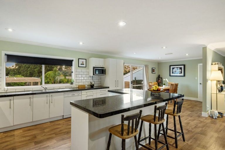 Photo of property in 974 Kahikatea Flat Road, Waitoki, Kaukapakapa, 0871