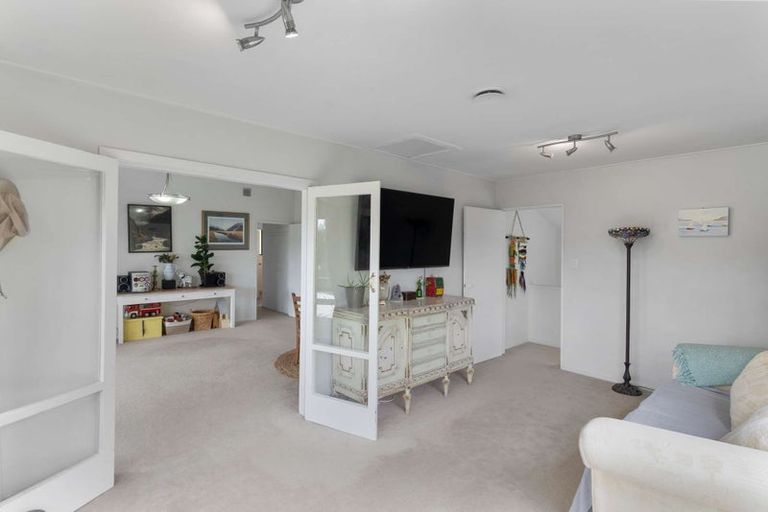 Photo of property in 55 Ranui Crescent, Diamond Harbour, Lyttelton, 8971