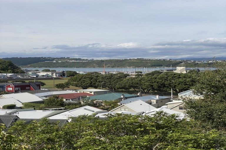 Photo of property in 11/12 Vallance Street, Kilbirnie, Wellington, 6022