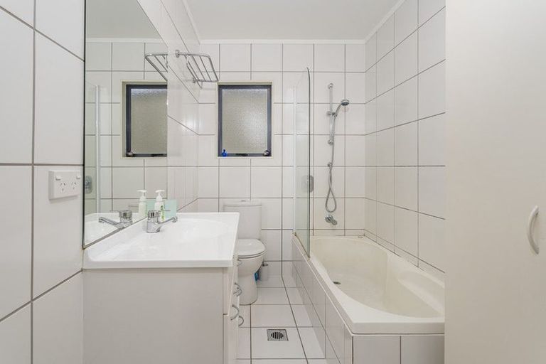 Photo of property in 118 Pepe Road, Tairua, 3508