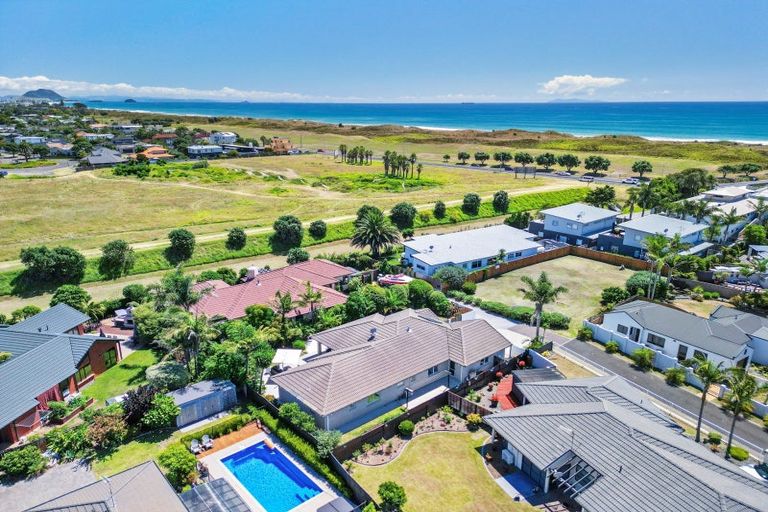 Photo of property in 22c Seychelles Drive, Papamoa Beach, Papamoa, 3118