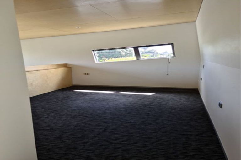 Photo of property in 99 The Esplanade, Raumati South, Paraparaumu, 5032