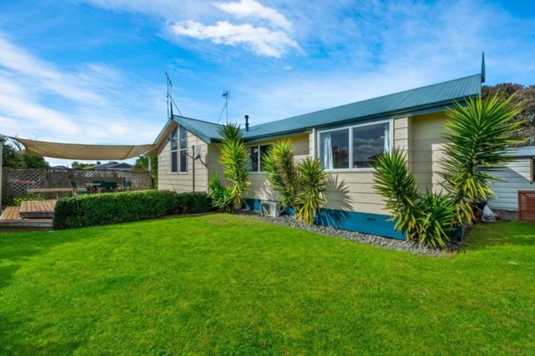 Photo of property in 4 Mckinley Place, Nawton, Hamilton, 3200