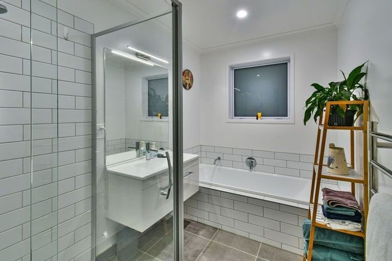 Photo of property in 26 Herbert Oldham Road, Pokeno, 2402