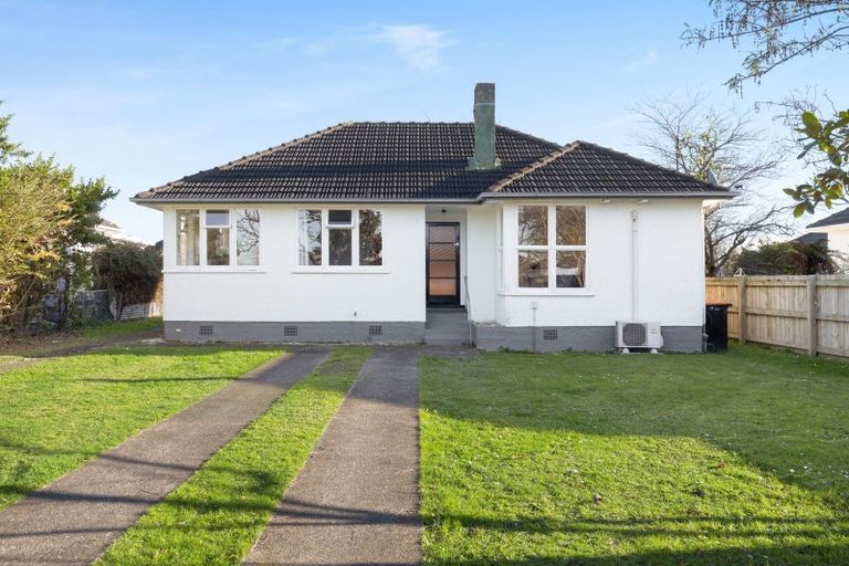 Photo of property in 32 Cardiff Street, Awapuni, Palmerston North, 4412