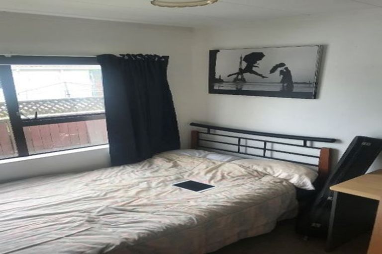 Photo of property in 130a Miramar Avenue, Miramar, Wellington, 6022