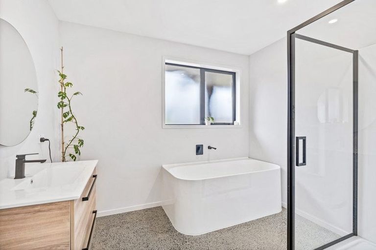 Photo of property in 24 Woodlea Lane, Te Kamo, Kamo, 0185