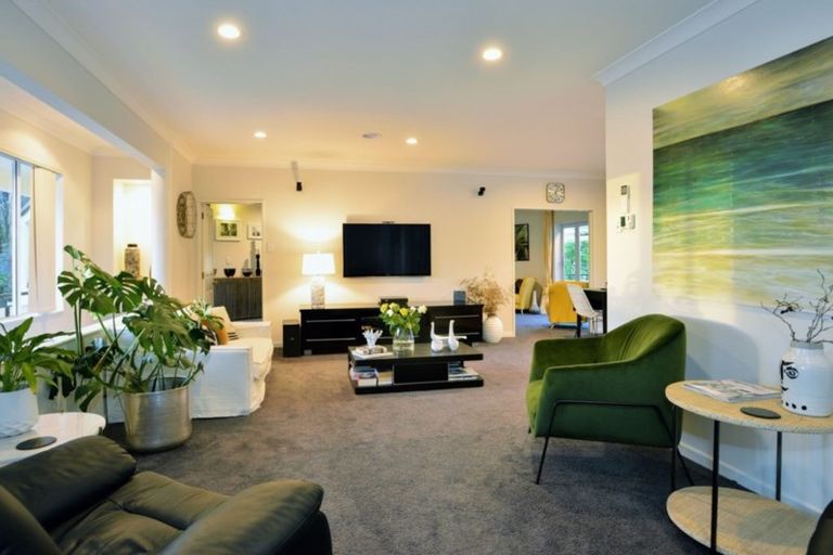 Photo of property in 43 Seddon Crescent, Whataupoko, Gisborne, 4010