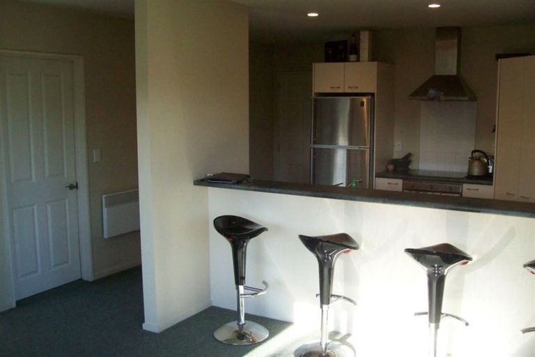 Photo of property in 15 Harrys Way, Redwood, Christchurch, 8051