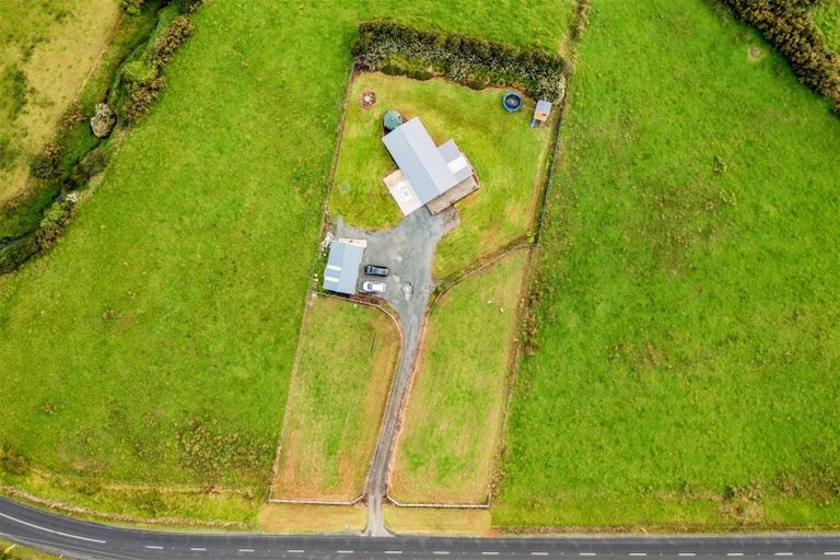 Photo of property in 1027 Whatitiri Road, Poroti, Whangarei, 0179