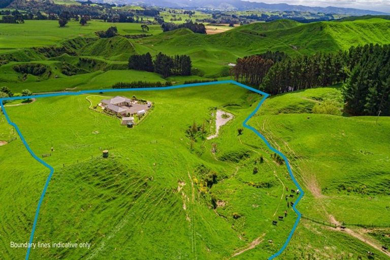 Photo of property in 68 Fauvels Road, Eketahuna, 4996