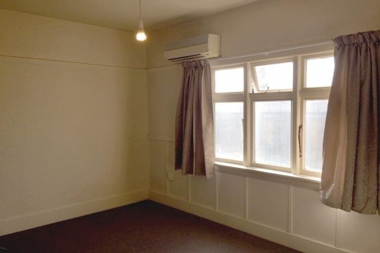 Photo of property in 10 Brynley Street, Hornby, Christchurch, 8042