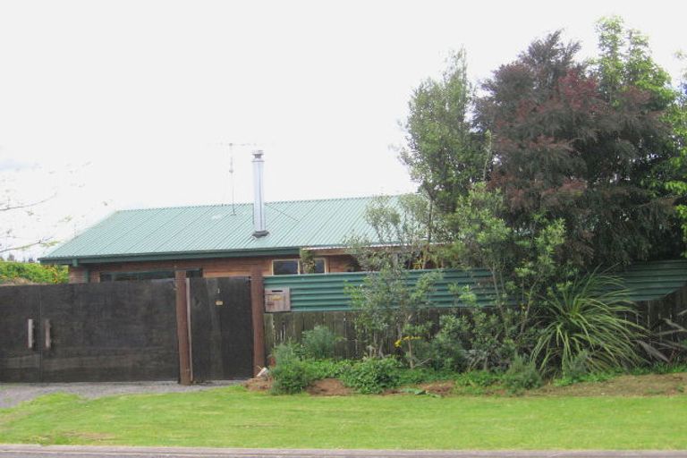 Photo of property in 1 Binnie Road, Katikati, 3129