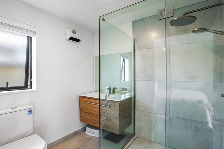 Photo of property in 114 Chinnerys Road, Woodend, 7610