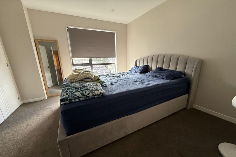 Photo of property in 5/58 Te Atatu Road, Te Atatu South, Auckland, 0610