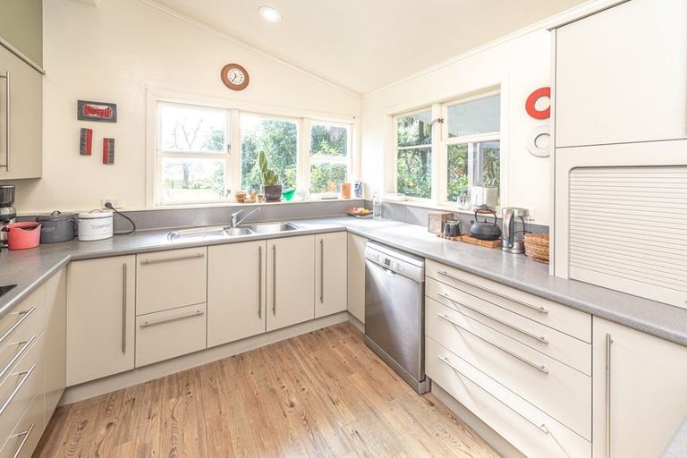 Photo of property in 45 Union Line, Fordell, Whanganui, 4572