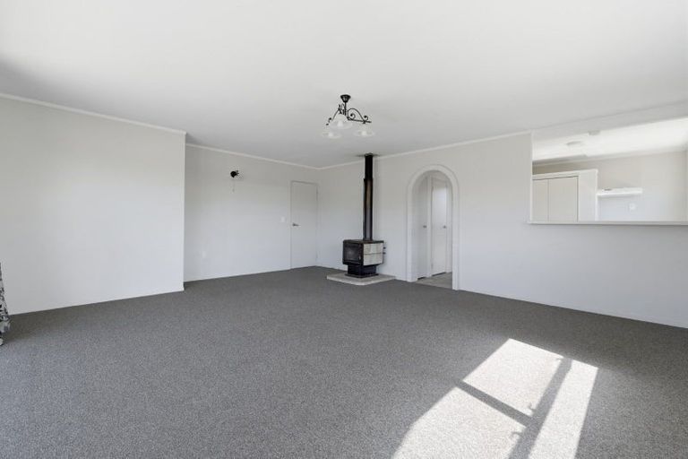 Photo of property in 402a Ngatai Road, Bellevue, Tauranga, 3110