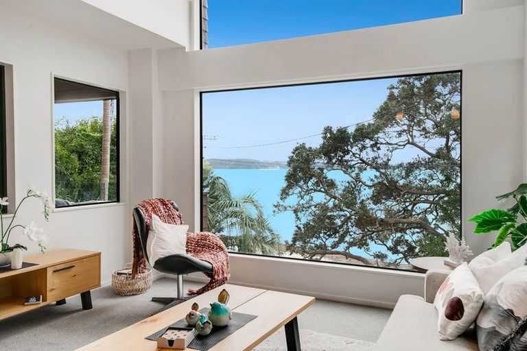 Photo of property in 12 Hibiscus Avenue, Snells Beach, 0920