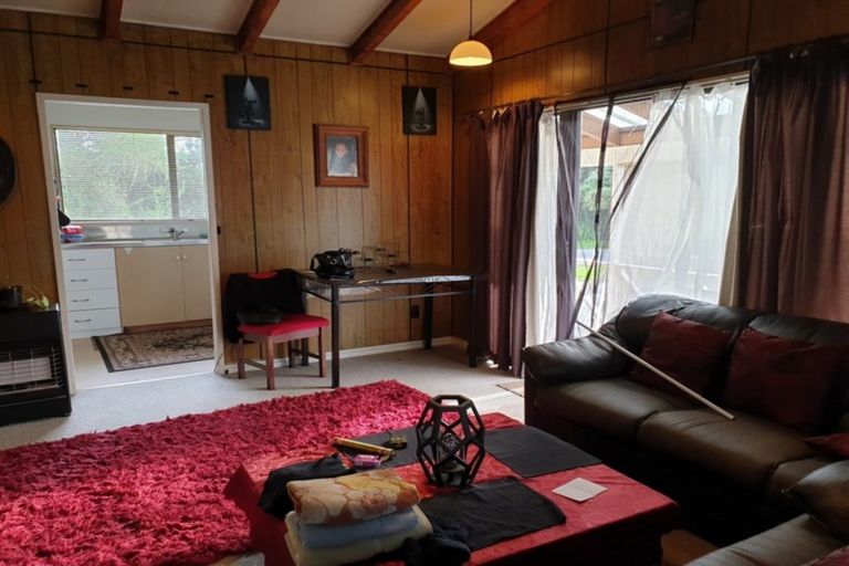 Photo of property in 205 Bridge Street, Eltham, 4322