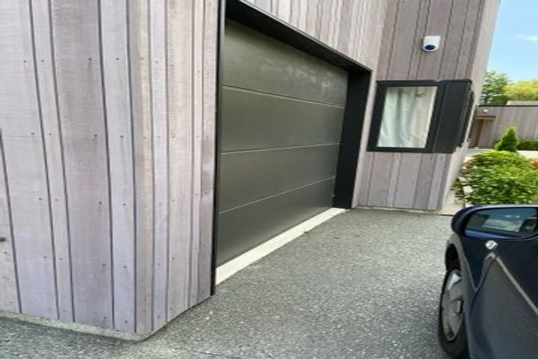 Photo of property in 60b Creyke Road, Ilam, Christchurch, 8041