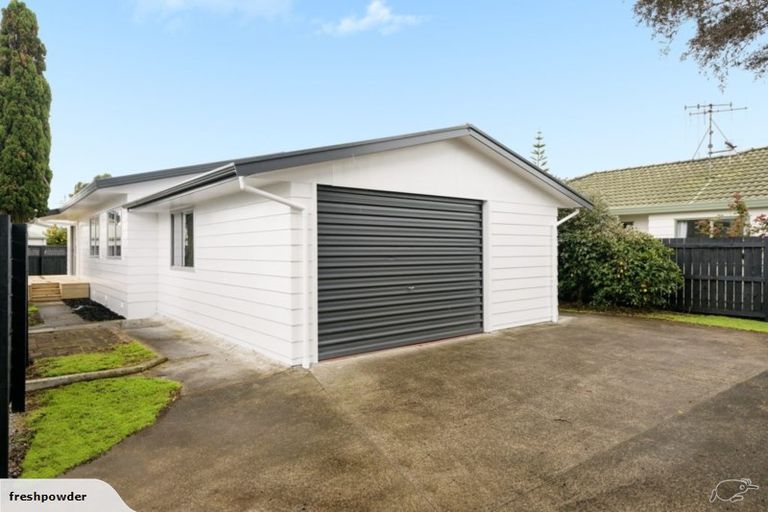Photo of property in 21a Doncaster Drive, Papamoa Beach, Papamoa, 3118