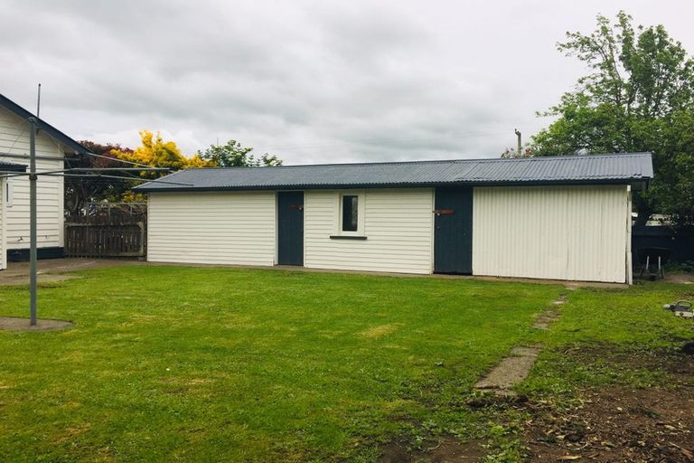 Photo of property in 37 Fox Street, Woodville, 4920