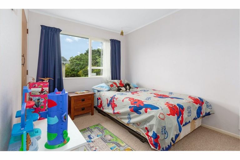 Photo of property in 19 California Drive, Totara Park, Upper Hutt, 5018