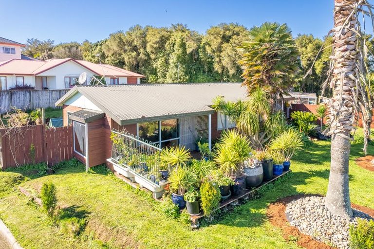 Photo of property in 10 Pointon Glade, Grandview Heights, Hamilton, 3200