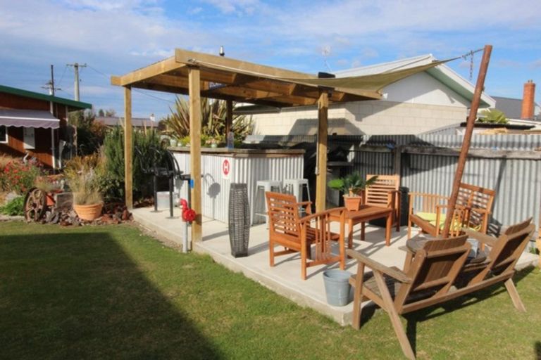 Photo of property in 10 Studholme Street, Waimate, 7924