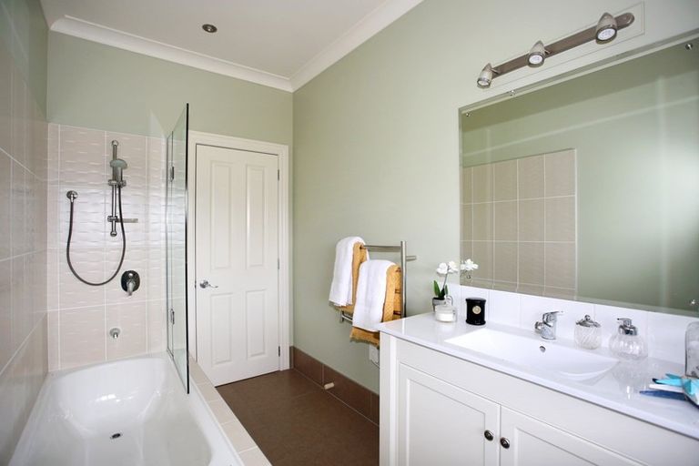 Photo of property in 25c Lockwood Road, Hunua, Papakura, 2583