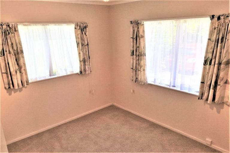 Photo of property in 240a Te Atatu Road, Te Atatu South, Auckland, 0610