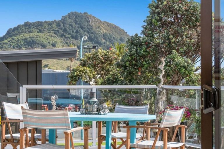 Photo of property in 1/4 Oceanview Road, Mount Maunganui, 3116