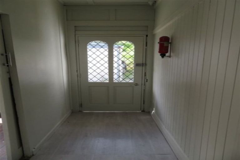 Photo of property in 132 Karaka Road, Thames, 3500