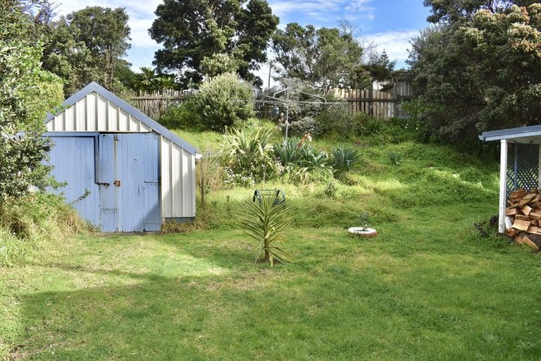 Photo of property in 17 Koromiko Street, Otaki Beach, Otaki, 5512