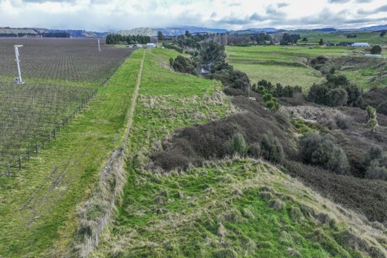 Photo of property in 102 Crownthorpe Road, Crownthorpe, Hastings, 4179